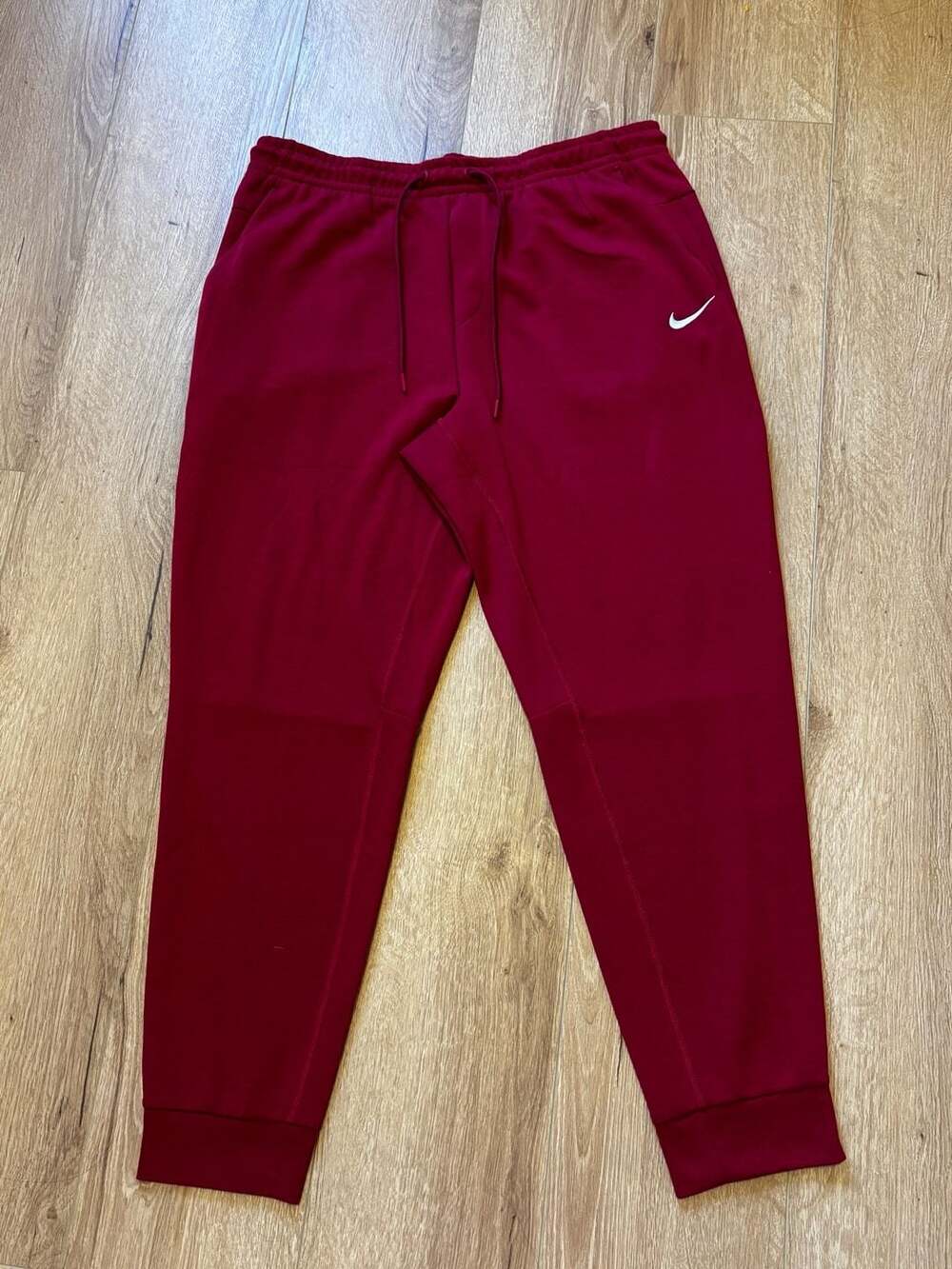 Nike Dri-FIT Maroon Jogger Sweatpants with Drawstring and Pockets Size L
